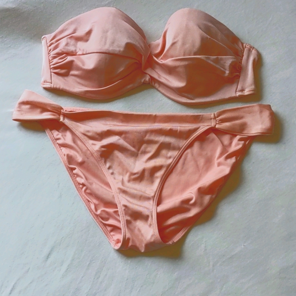 Victoria's Secret bikini